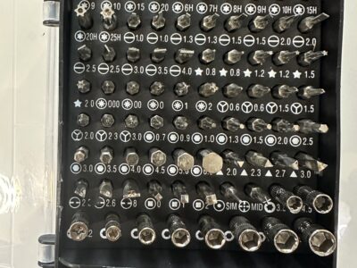 Electronics screwdriver sets